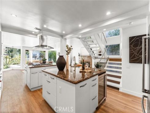 21886 Winnebago , Lake Forest, CA