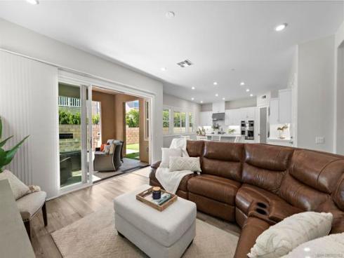 624 Pelion , Lake Forest, CA