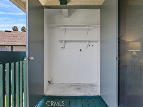 23280  Orange  6 , Lake Forest, CA