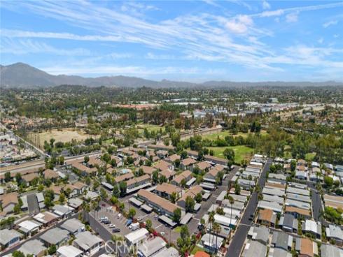 23280  Orange  6 , Lake Forest, CA