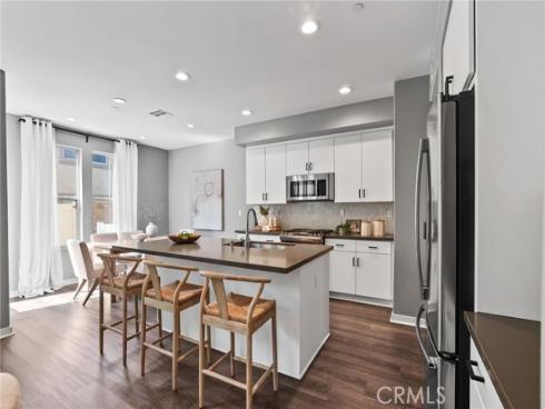71 Prominence , Lake Forest, CA