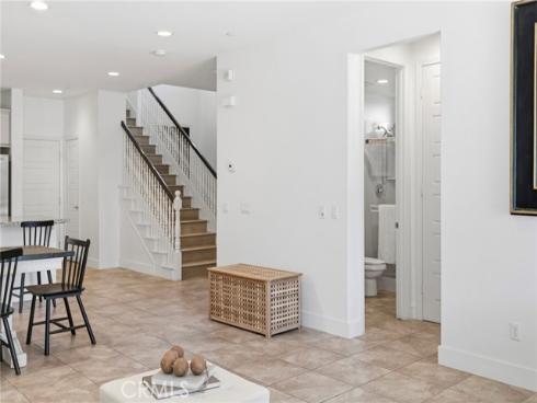 10 Willow , Lake Forest, CA