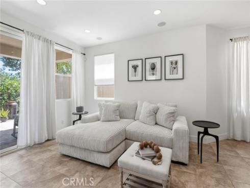 10 Willow , Lake Forest, CA