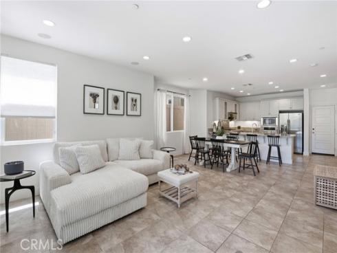 10 Willow , Lake Forest, CA