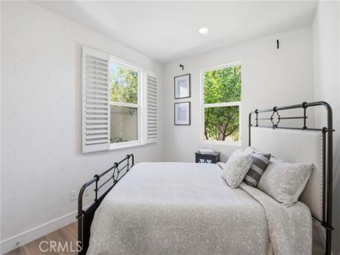 10 Willow , Lake Forest, CA