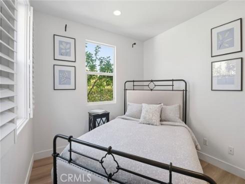 10 Willow , Lake Forest, CA