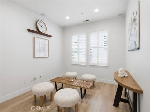 10 Willow , Lake Forest, CA