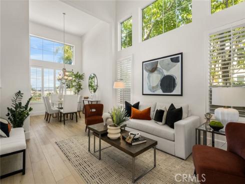 25 La Perla , Lake Forest, CA