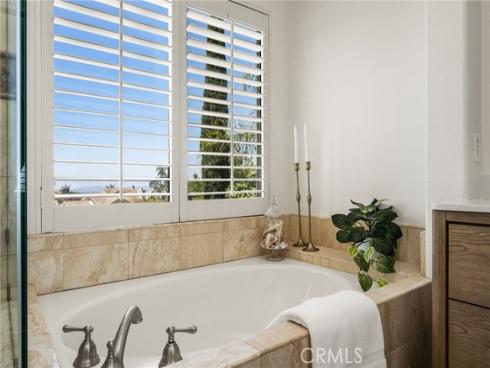 25 La Perla , Lake Forest, CA