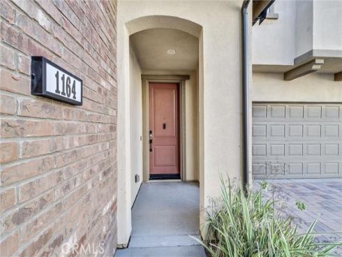 1164 Portola Oaks Dr , Lake Forest, CA