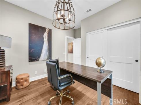 1164 Portola Oaks Dr , Lake Forest, CA