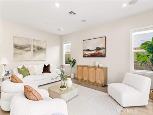 100 Walworth , Lake Forest, CA