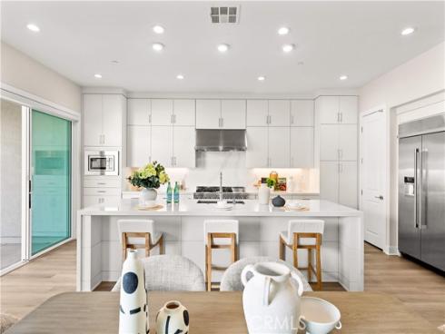 100 Walworth , Lake Forest, CA
