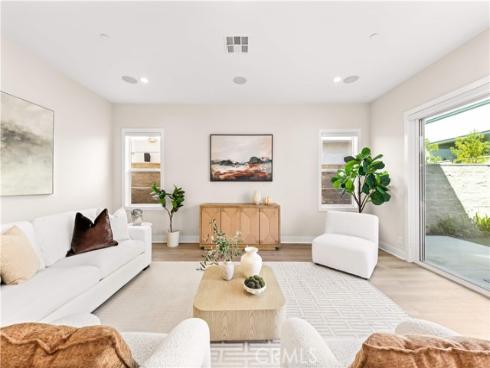 100 Walworth , Lake Forest, CA