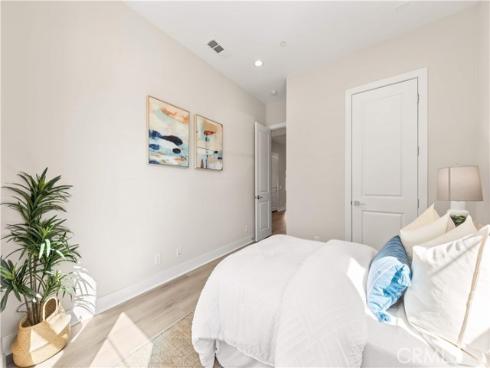 100 Walworth , Lake Forest, CA