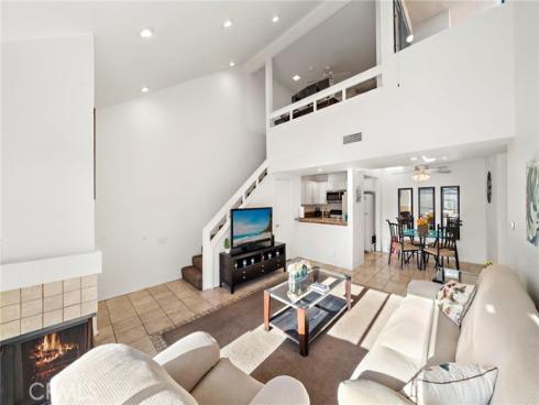 25761  Le Parc  82 , Lake Forest, CA
