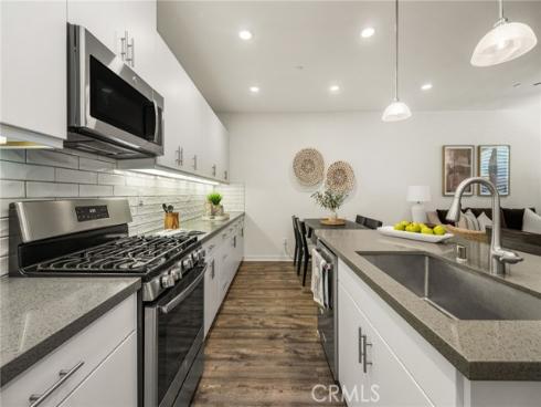 32 Savannah , Lake Forest, CA