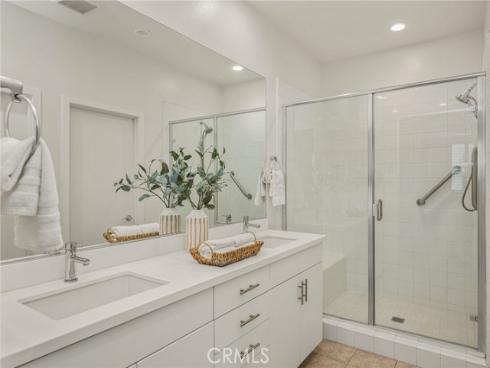32 Savannah , Lake Forest, CA