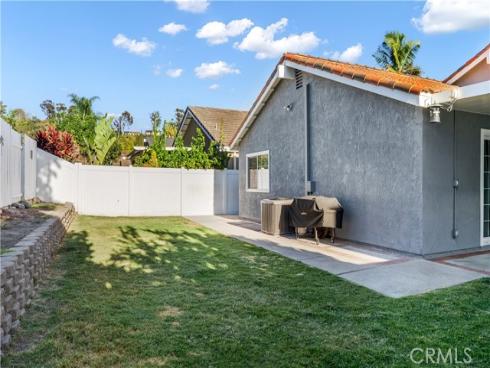 26515  Kari Brook  , Lake Forest, CA