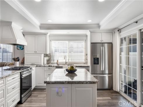 26515  Kari Brook  , Lake Forest, CA