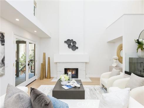24802 Forest Knoll , Lake Forest, CA