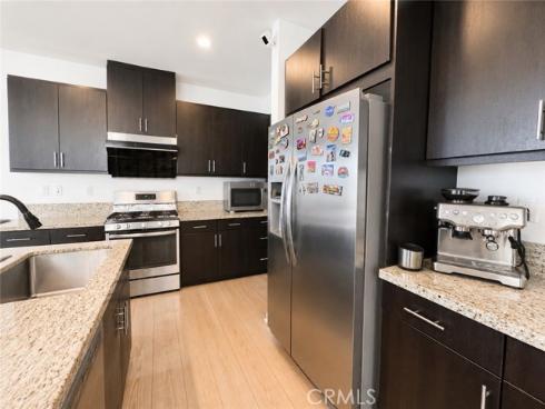 46 Finch , Lake Forest, CA