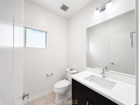 46 Finch , Lake Forest, CA