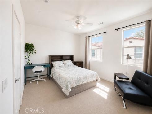 46 Finch , Lake Forest, CA