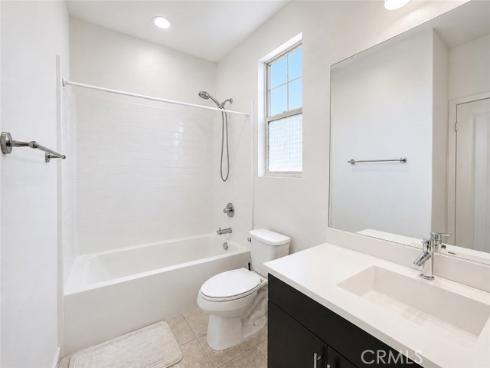 46 Finch , Lake Forest, CA