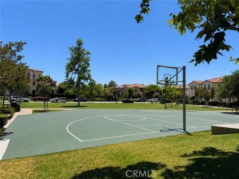 46 Finch , Lake Forest, CA