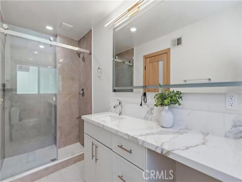 25555 Fallenwood , Lake Forest, CA
