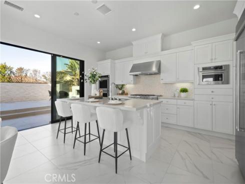 37 Caspian , Lake Forest, CA