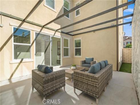 37 Caspian , Lake Forest, CA