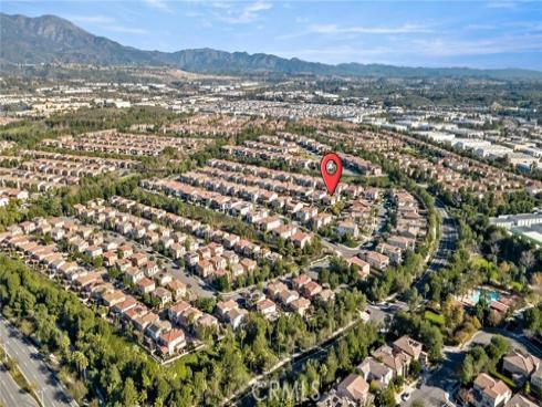 37 Caspian , Lake Forest, CA