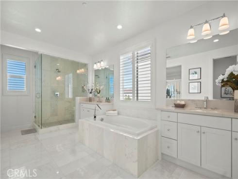 37 Caspian , Lake Forest, CA