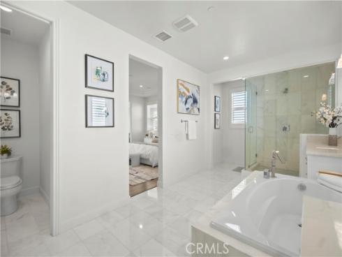 37 Caspian , Lake Forest, CA
