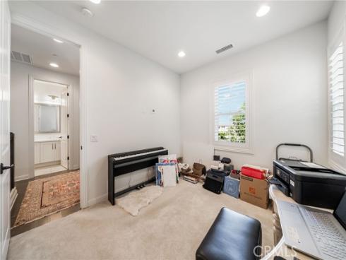 20 Forster , Lake Forest, CA