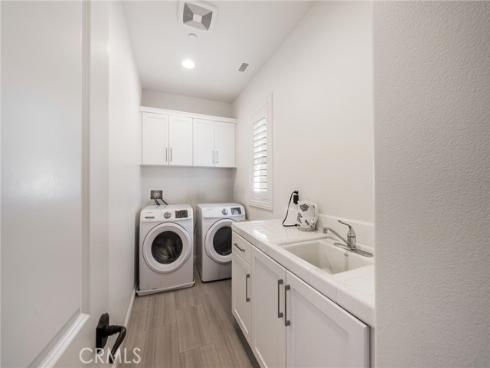 20 Forster , Lake Forest, CA