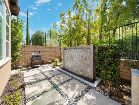 20 Forster , Lake Forest, CA