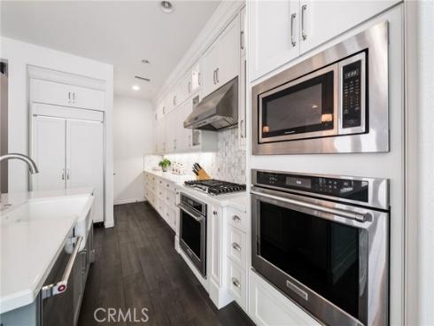 20 Forster , Lake Forest, CA