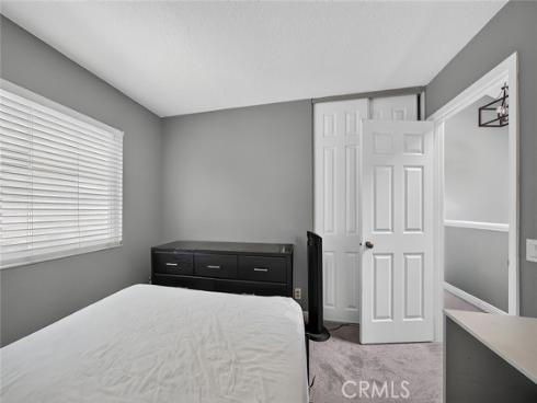 21056 Champlain , Lake Forest, CA
