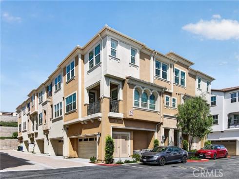 604  White Oaks  , Lake Forest, CA