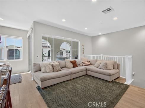 604  White Oaks  , Lake Forest, CA