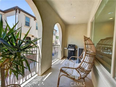 604  White Oaks  , Lake Forest, CA