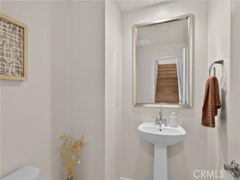 604  White Oaks  , Lake Forest, CA