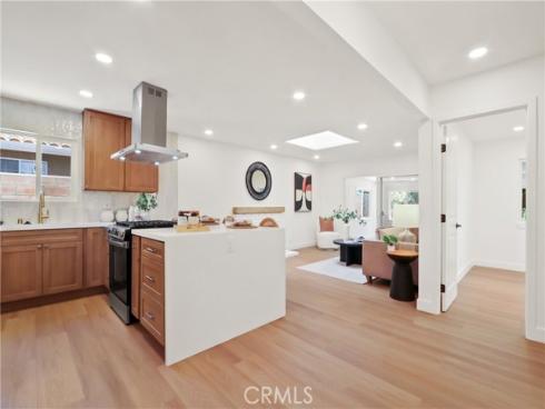 24668 Jutewood , Lake Forest, CA