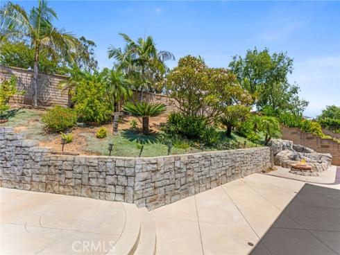 25805  Chapel Hill  , Lake Forest, CA