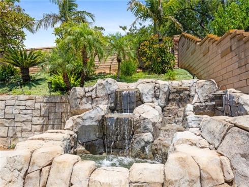 25805  Chapel Hill  , Lake Forest, CA