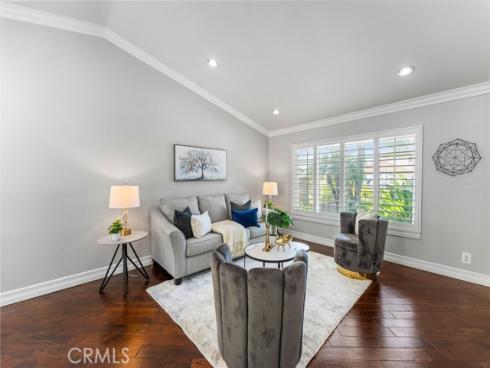 25805  Chapel Hill  , Lake Forest, CA