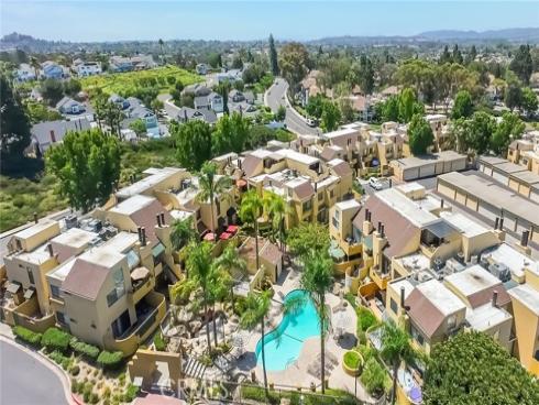 25712 Le Parc 65 , Lake Forest, CA